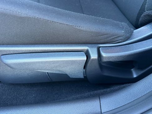 Used 2025 Nissan Sentra S image 13