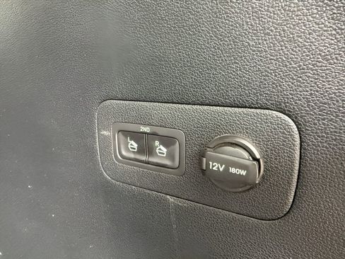 Used 2019 Hyundai Santa Fe AWD image 23