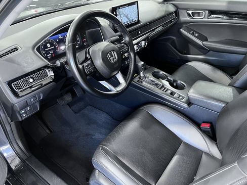Used 2024 Honda Civic Touring image 14