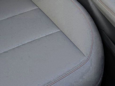 New 2025 Ford Explorer Active w/ Active Comfort Package image 35