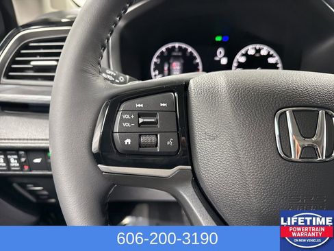 New 2026 Honda Odyssey Elite image 23