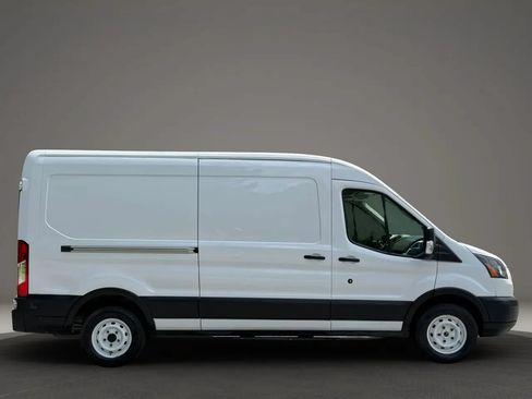 Used 2019 Ford Transit 150 148 Medium Roof RWD image 7