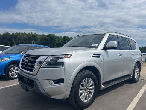 Used 2021 Nissan Armada SV AWD/4WD image 1