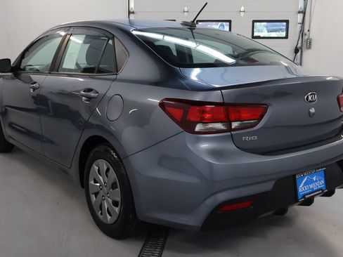 Used 2019 Kia Rio S FWD image 5