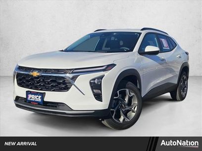 Used 2025 Chevrolet Trax LT