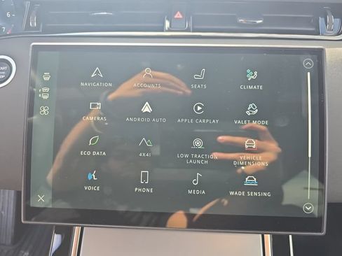 Certified 2025 Land Rover Range Rover Evoque S AWD/4WD image 24