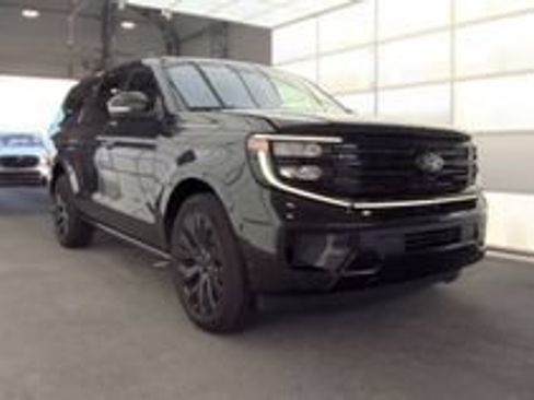 Used 2025 Ford Expedition Max Platinum w/ Stealth Appearance Package AWD/4WD image 22