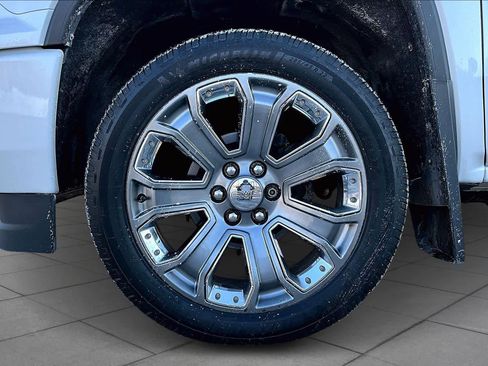 Used 2018 GMC Sierra 1500 Denali w/ Denali Ultimate Package image 11