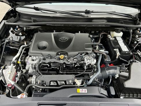 Used 2023 Toyota Camry SE FWD image 29