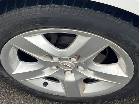 Used 2012 Chevrolet Malibu LS image 22