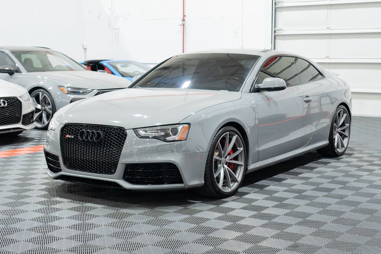 Used 2015 Audi RS 5 Coupe AWD/4WD image 3
