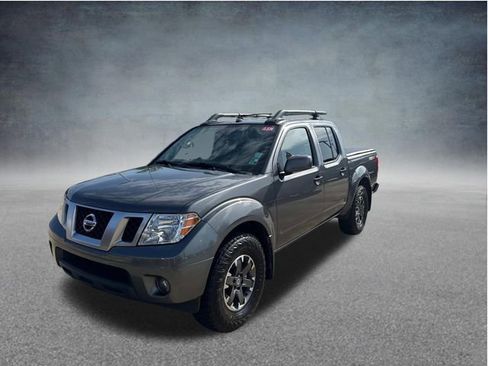 Used 2021 Nissan Frontier PRO-4X w/ Pro-4x Utility Package AWD/4WD image 3