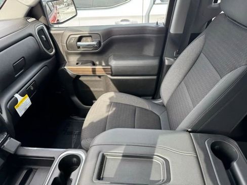 Used 2019 Chevrolet Silverado 1500 LT Trail Boss image 18