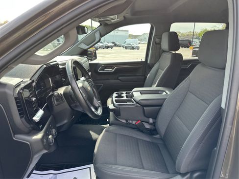 Certified 2023 Chevrolet Silverado 1500 LT AWD/4WD image 9