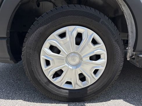 Certified 2025 Ford Transit 250 Low Roof w/ Exterior Upgrade Package RWD image 14
