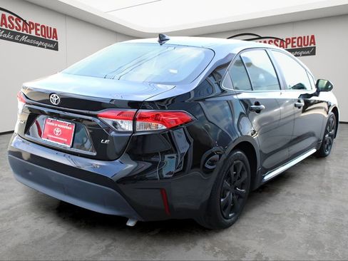 Used 2024 Toyota Corolla LE image 5