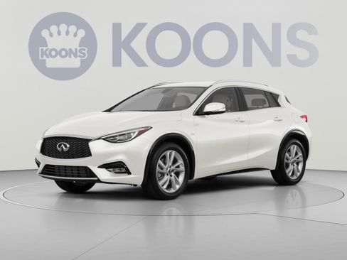 Used 2018 INFINITI QX30 Premium w/ Navigation Package AWD/4WD image 1