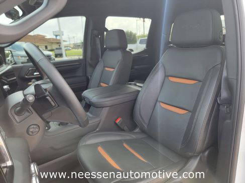 Used 2024 GMC Sierra 1500 AT4 w/ Technology Package image 13