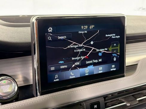 Used 2020 Lincoln Corsair AWD w/ Premium Package image 14