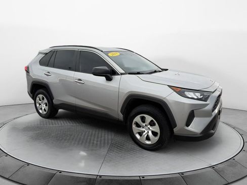 Used 2019 Toyota RAV4 LE w/ All Weather Liner Package image 7