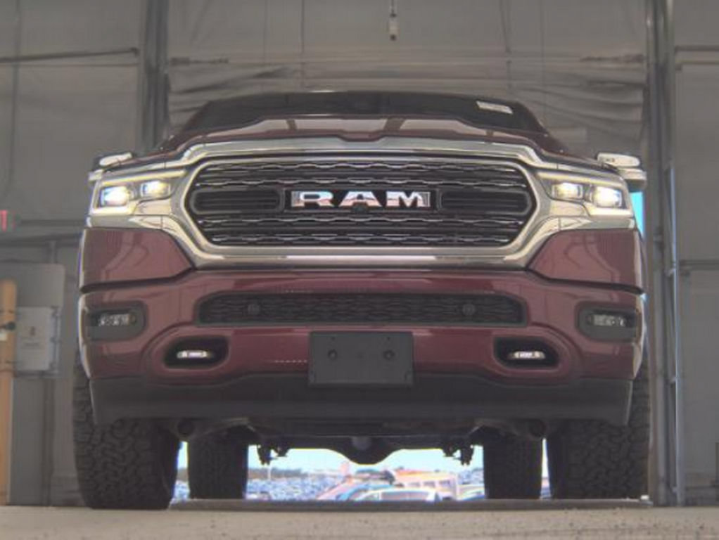 Used 2022 RAM 1500 Limited AWD/4WD image 3