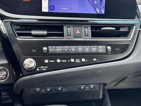 Used 2024 Lexus ES 350 w/ Premium Package FWD image 25