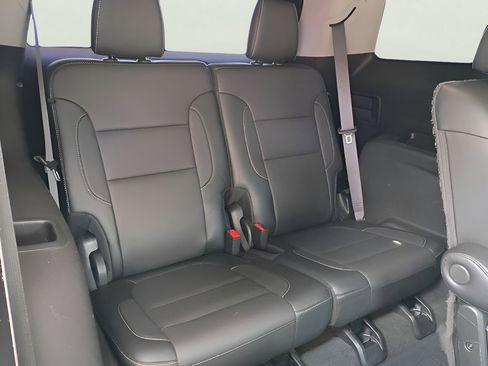 Used 2020 GMC Acadia SLT w/ Premium Package FWD image 13