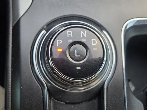 Used 2018 Ford Fusion S image 26