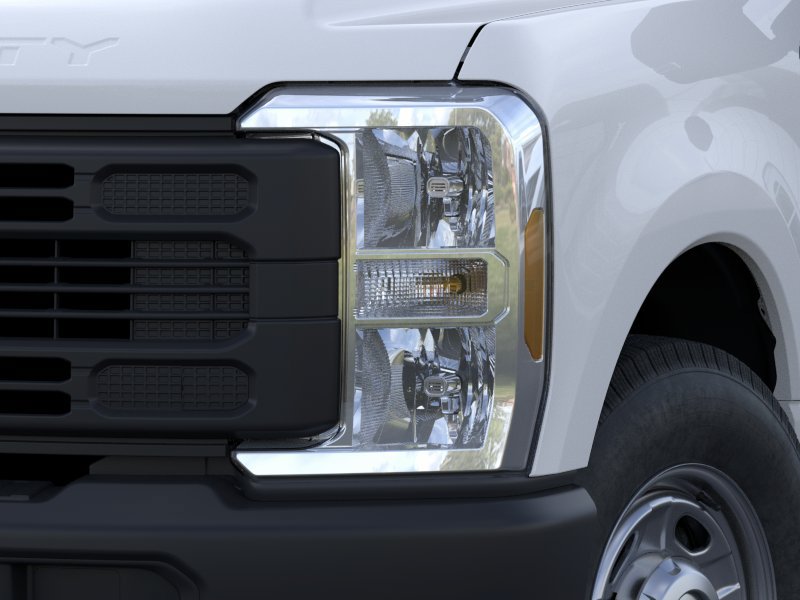 New 2026 Ford F250 XL w/ XL Driver Assist Package RWD image 18