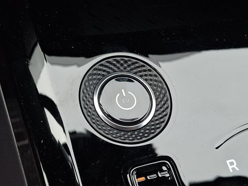New 2026 Kia Niro Wind FWD image 10