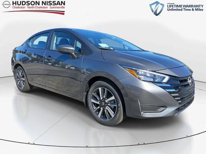 New 2025 Nissan Versa SV w/ Trunk Package