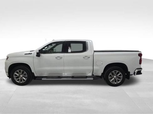 Certified 2022 Chevrolet Silverado 1500 High Country w/ LPO, Dark Essentials Package image 3