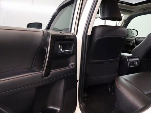 Used 2021 Toyota 4Runner TRD Off-Road Premium image 28