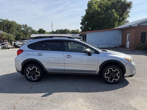 Used 2015 Subaru Crosstrek 2.0i Limited AWD/4WD image 7
