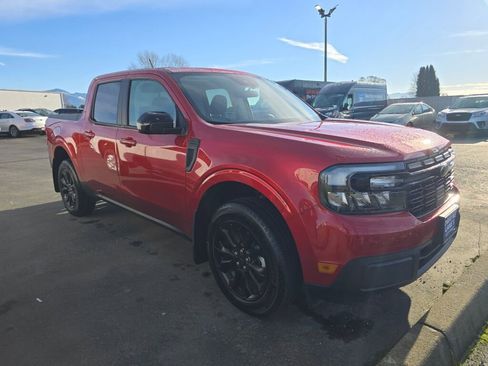 Used 2024 Ford Maverick Lariat w/ Black Appearance Package image 3