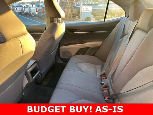 Used 2021 Toyota Camry LE image 12