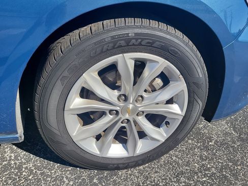 Used 2024 Chevrolet Malibu LT image 10