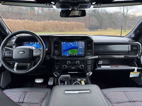 Used 2025 Ford F150 Lariat w/ Equipment Group 502A High image 23