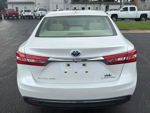 Used 2013 Toyota Avalon Limited FWD image 6