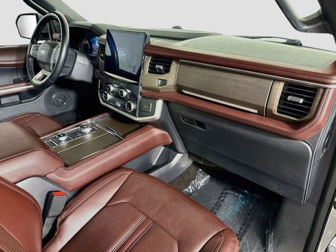 Used 2022 Ford Expedition Max Limited AWD/4WD image 31