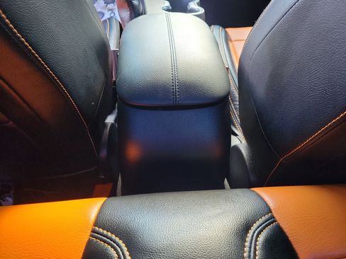 Used 2019 Ford Mustang GT image 11