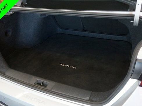 Used 2021 Nissan Sentra SV image 41