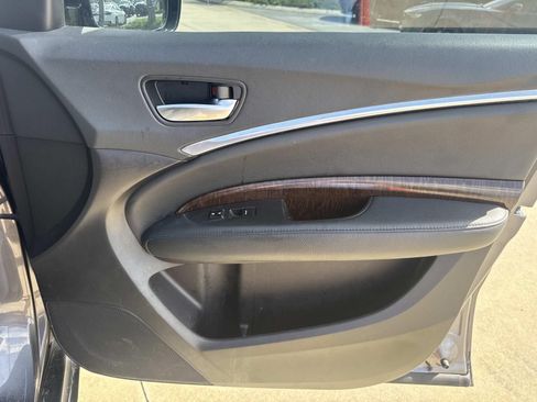 Used 2020 Acura MDX FWD image 15