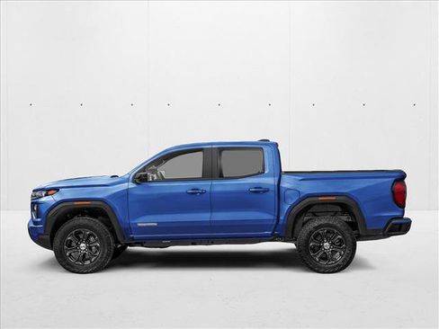 New 2026 GMC Canyon Elevation RWD image 3
