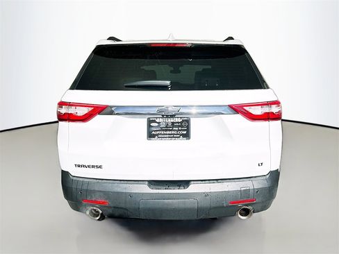 Used 2021 Chevrolet Traverse RS image 6