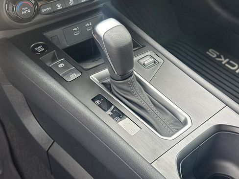 New 2026 Nissan Kicks SV image 30