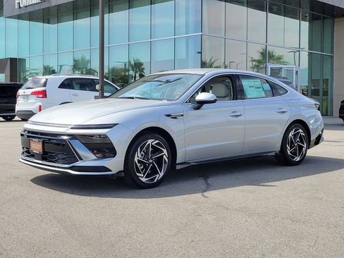 New 2026 Hyundai Sonata SEL image 2