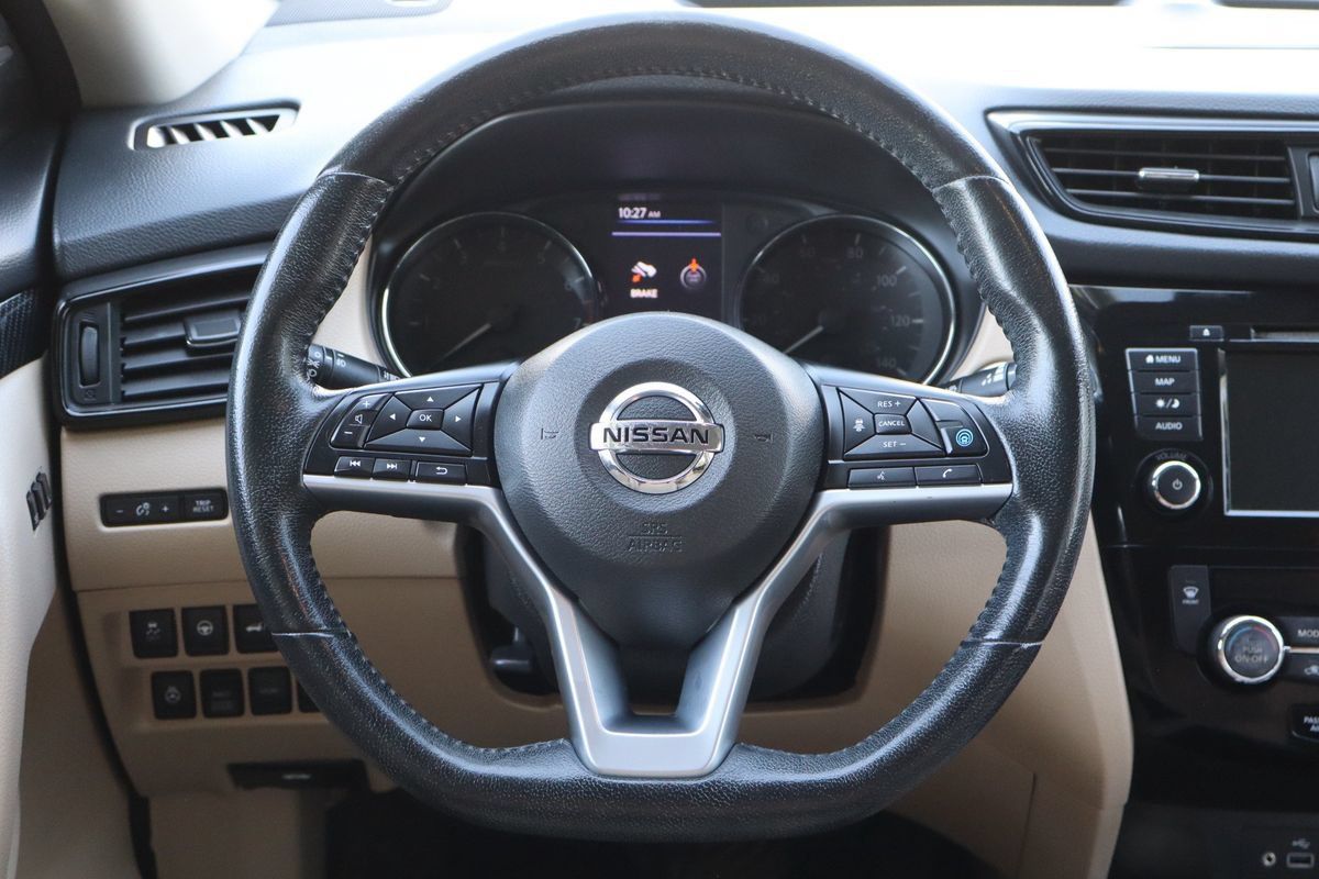 Used 2019 Nissan Rogue SL w/ Premium Package AWD/4WD image 18