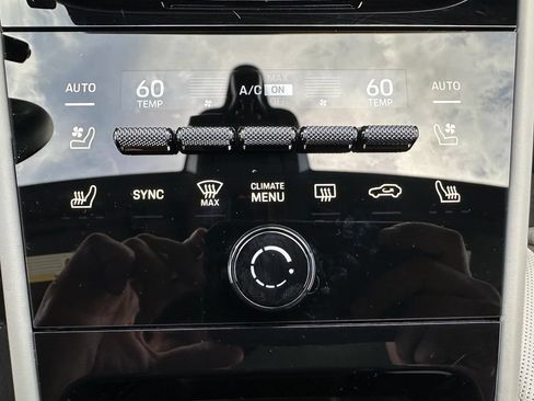 Certified 2026 Porsche Cayenne S AWD/4WD image 34