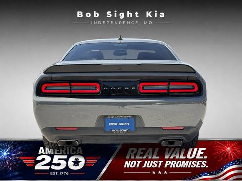 Used 2023 Dodge Challenger R/T w/ Cold Weather Group RWD image 9